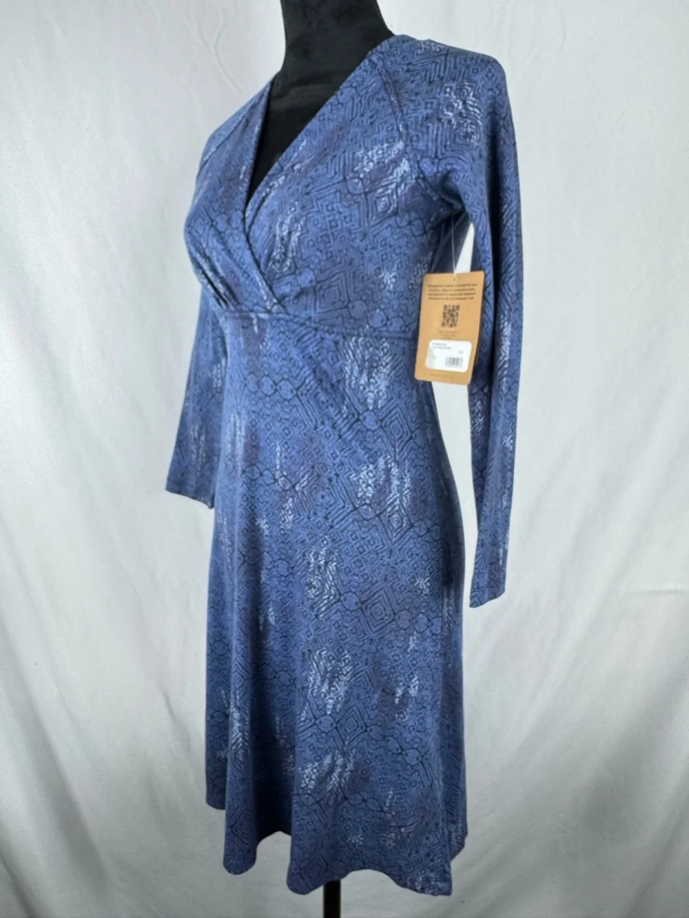 NWT Patagonia Women's Long Sleeved Maipo Dress - Picture 3 of 9